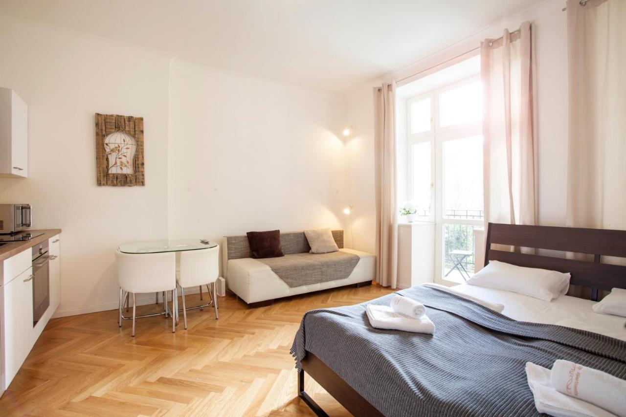 Friendly apartments in Prag Exterior foto